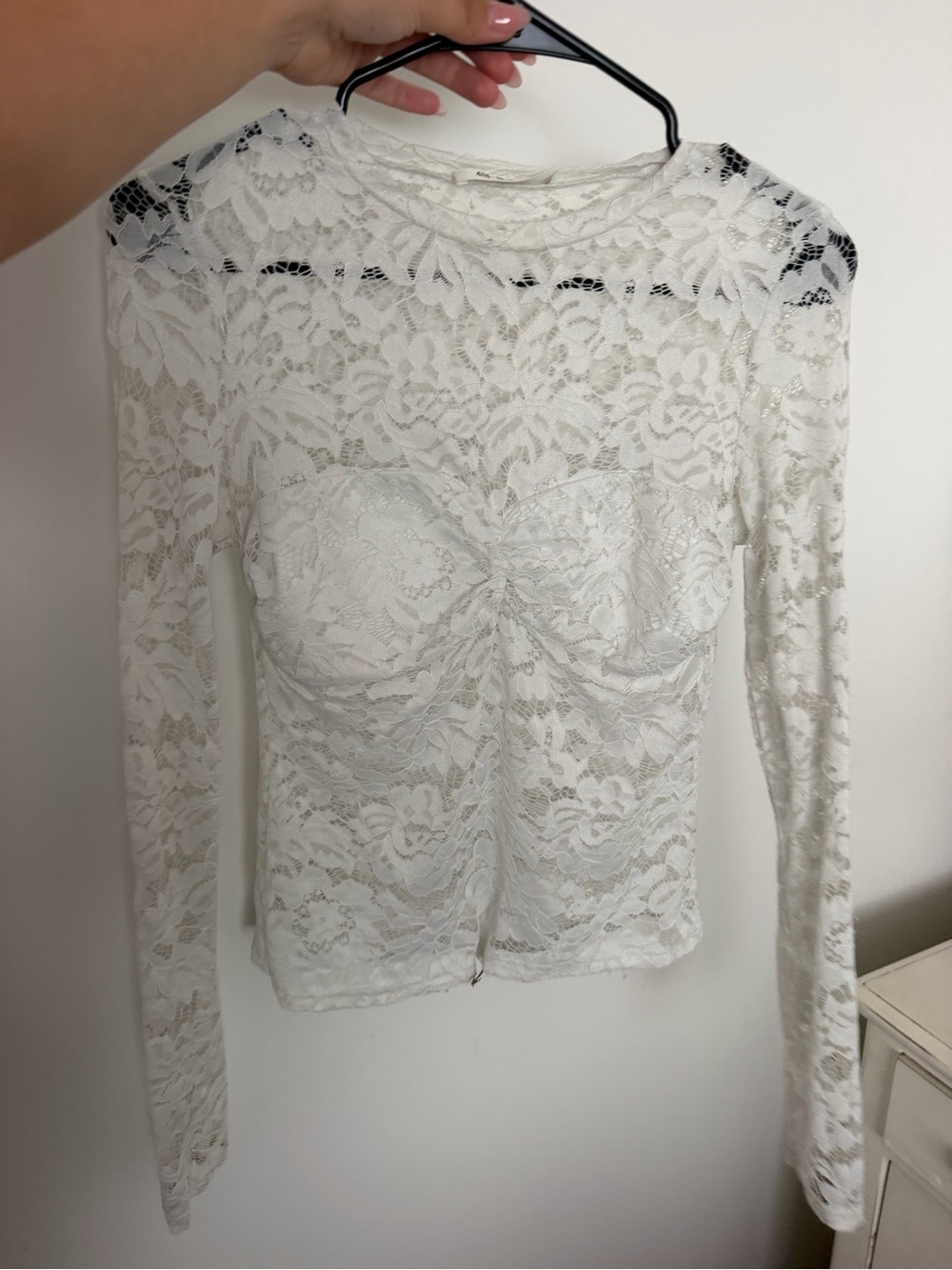Women's Ivory Lace Long-Sleeve Shell Top
